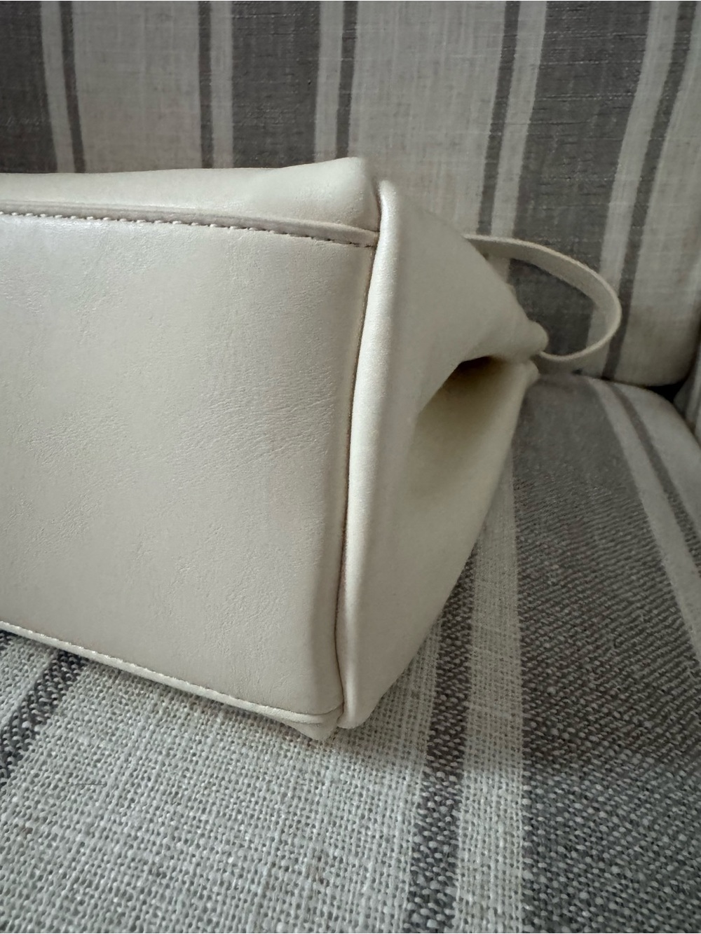JW PEI Hilary Flap Shoulder Bag - Picture 8 of 10